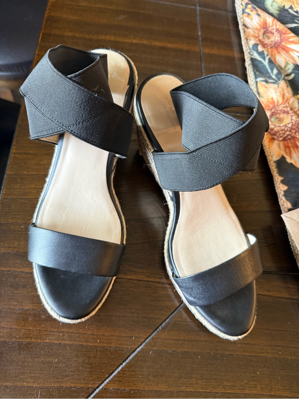 NWOT Cole Haan Cloudfeel Women’s Black stripes Espadrille Wedge Sandals, size 10